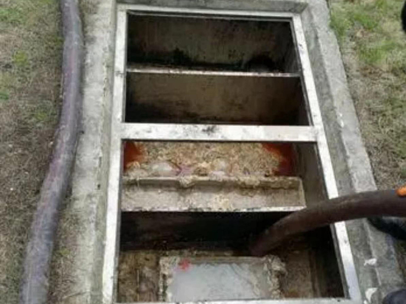 纳溪隔油池清理